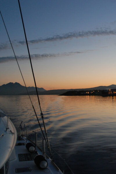 Tromsø: Fjord and Islands Luxury Catamaran Cruise - Booking and Cancellation Policy