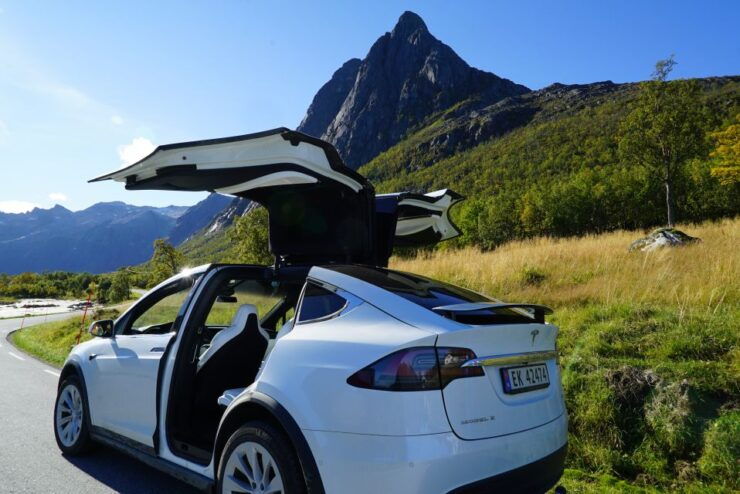 Tromsø: Fjord Sightseeing in a Tesla X Luxury Electric Car - Experience Highlights