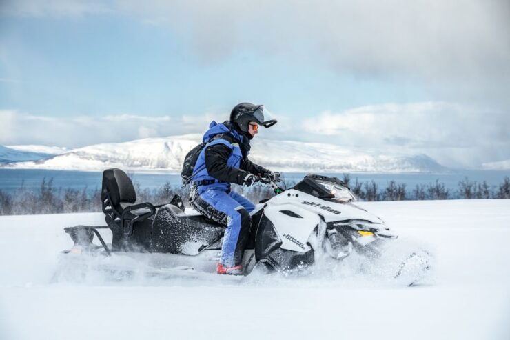 Tromsø: Lyngen Alps Snowmobile Safari - Activity Duration and Departure