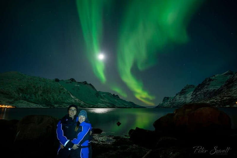Tromsø: Northern Lights Chase + Free Professional Photos - The Experience: What You Can Expect on This Northern Lights Tour