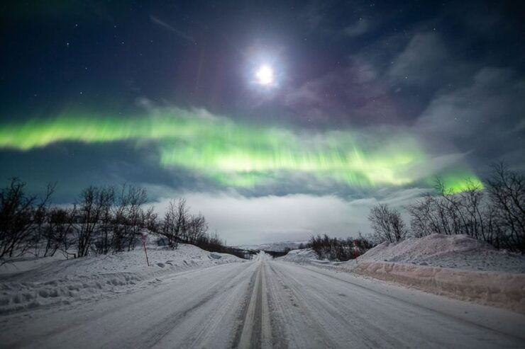 Tromsø: Northern Lights Private Expedition, 4x4, Hiking - Private Tour Experience