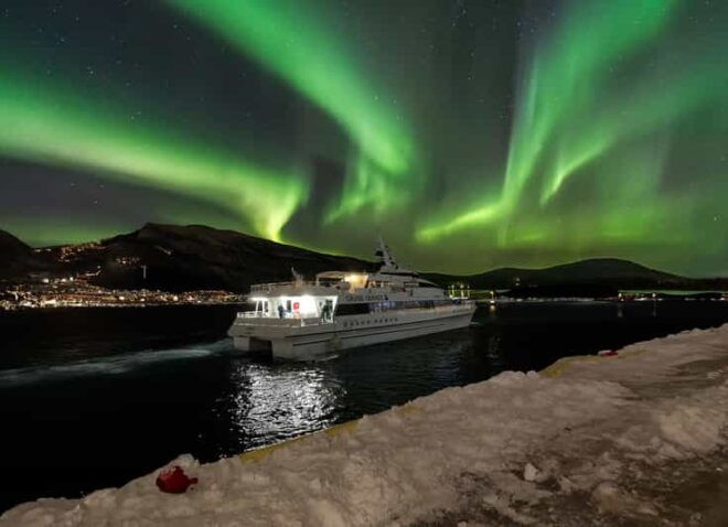 Tromsø: Northern Lights Safari With MS Gabriele - Sightseeing Experience