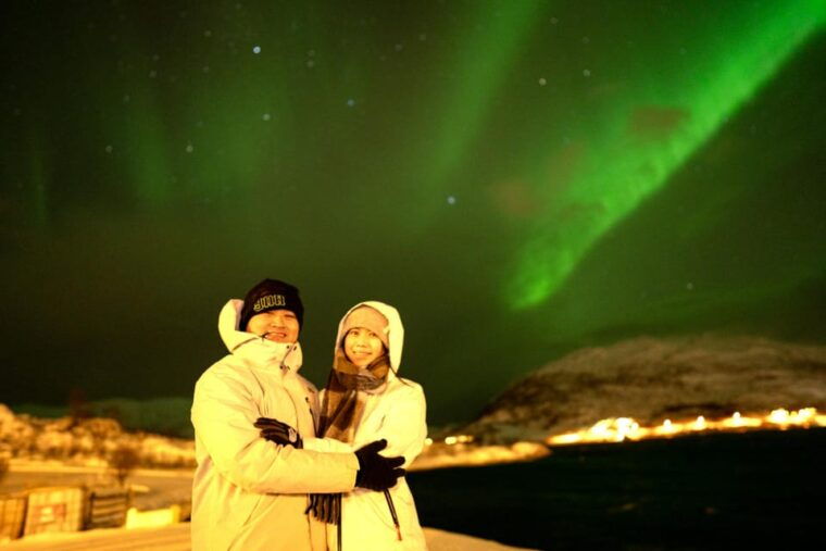 Tromsø: Northern Lights Tour with Local Guide and Photos - Practical Details & Considerations