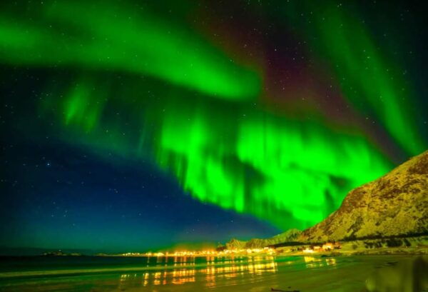 Tromsø: Northern Lights Tour With Photography (Chinese) - Meeting Point and Requirements