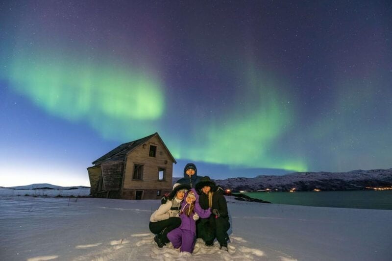 Tromsø: Northern Lights Tour with Professional Photographer - The Itinerary: Step-by-Step Breakdown
