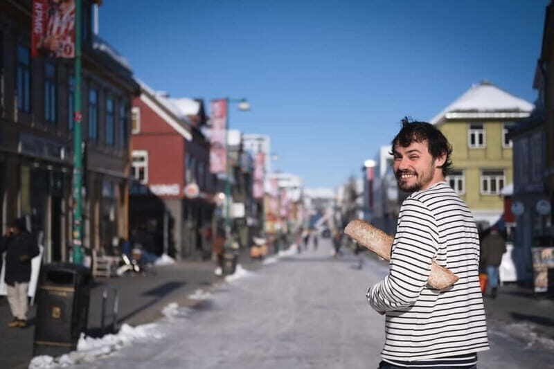 Tromsø: Private Photoshoot in the City Centre - Pricing and Value