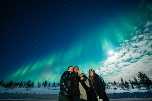 Tromsø: Private Tour With Guaranteed Northern Lights Viewing - Pickup and Cancellation