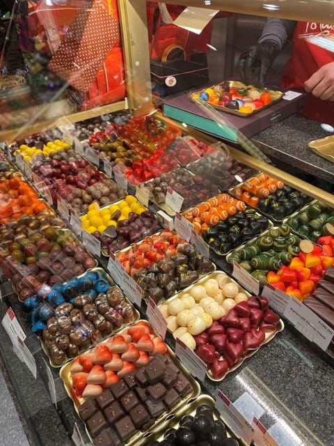 Tromsø Sweet Temptations tour: afternoon tea & chocolates - The Sweet Stops and Their Significance