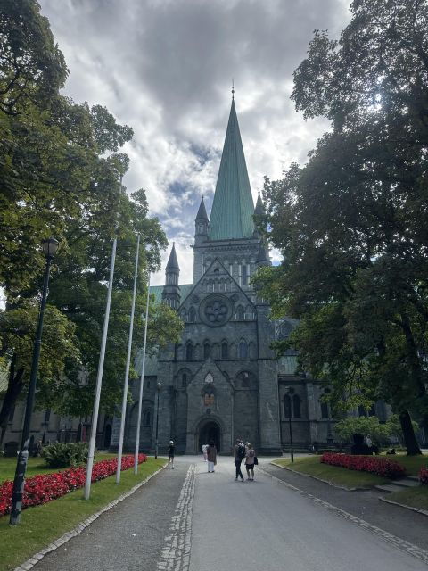 Trondheim: Audio Guide Panorama Bustour - FAQs