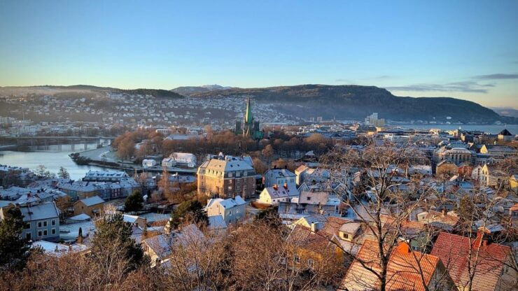 Trondheim Private Guided Walking Tour - Historical Significance