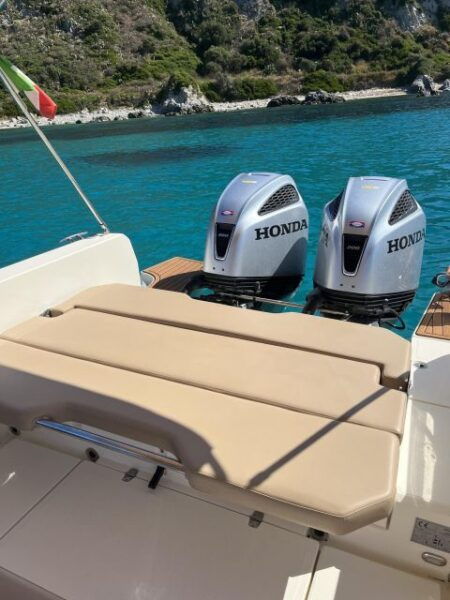 Tropea: Boat Tour at Sunset With Aperitif - Sunset Tour Experience