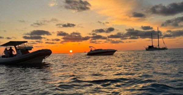 Tropea: Boat Tour at Sunset With Aperitif - The Sum Up