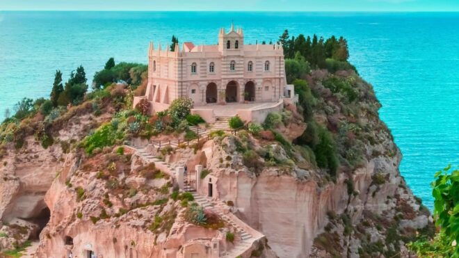 Tropea: Dinghy Tour to Capo Vaticano - Participant Restrictions