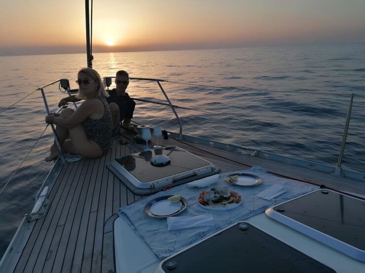 Tropea: Sunset Aperitif on a Sailing Boat - Good To Know