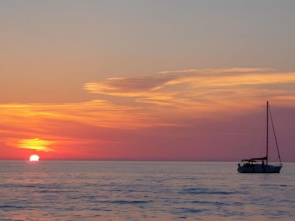 Tropea: Sunset Aperitif on a Sailing Boat - Likely to Sell Out