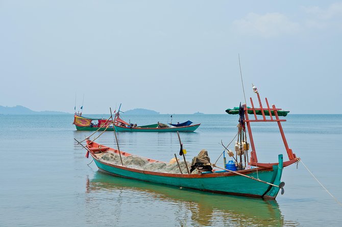 Tropical Island Hideaway by Discovery Center, Kep West - Highlight: Sumptuous Beachside Barbecue Seafood Meal
