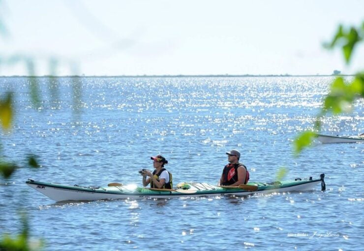Tru Kayak - Crossing Through the Majestic Uruguay River - Good To Know