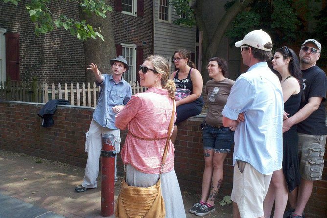 True Crime Philadelphia: Cemetery and History Tour - Itinerary