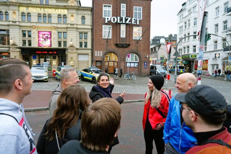 True Crime Quiz Tour - Cult Crime Scenes & Tricky Questions - Tour Activity Details