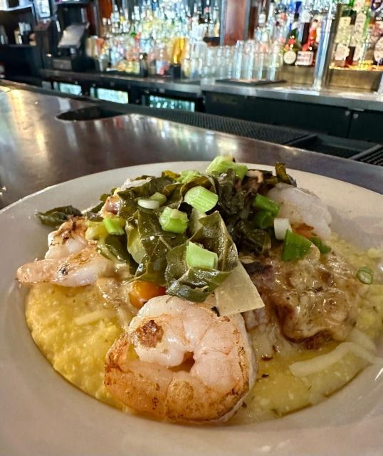 True South Lunch Food Tour - Language and Group Size
