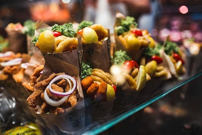 True Taste of Granada Old Town & Albaicin Tapas Tour - Tour Duration and Meeting Point