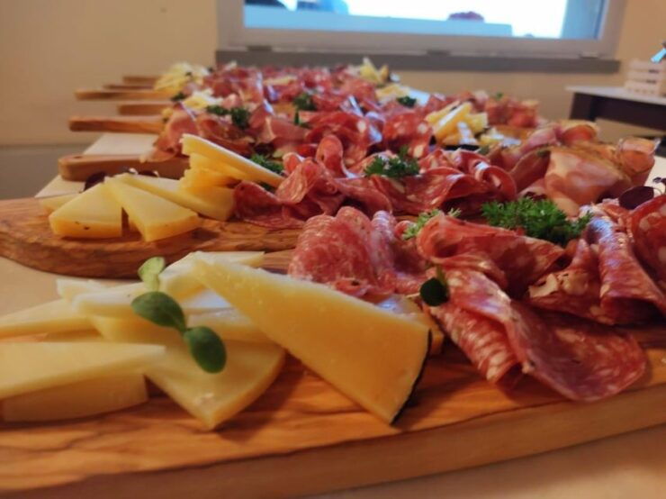Truffle Hunt in Chianti and Cooking Class With Sunset Dinner - Event Overview