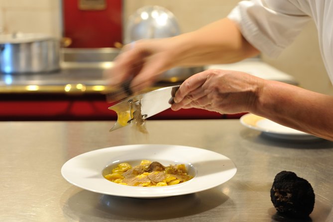 Truffle Hunting and Lunch Experience in a Restaurant - Pricing and Booking Details
