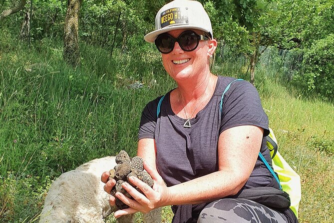 Truffle Hunting Experience in Assisi - Interact With Barto, the Truffle Hunting Dog