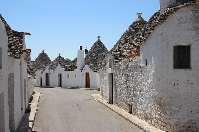 Trulli and Church Walking Tour in Alberobello - Tour Highlights