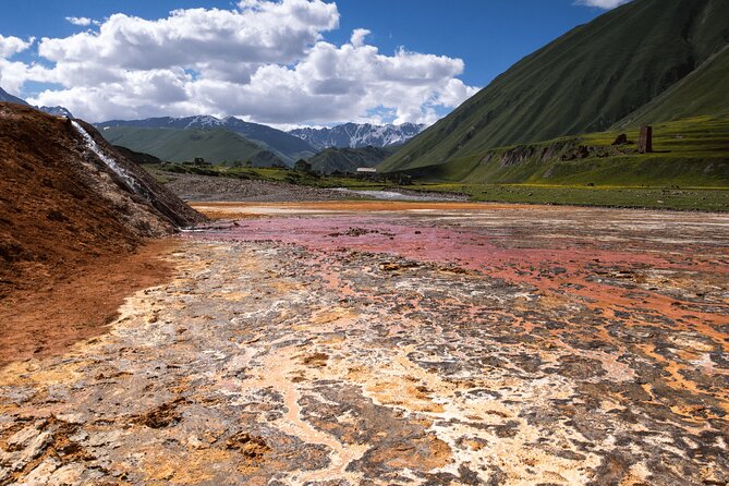 Truso Gorge Alien Paysages, Mineral Lake, Fortress and Ruins Tour - Inclusions and Pickup Details