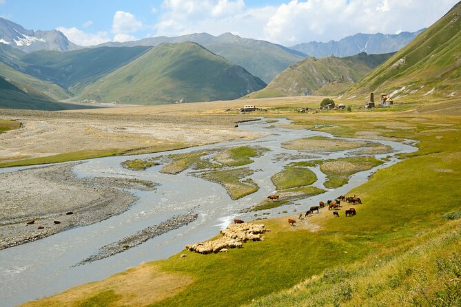 Truso Gorge Alien Paysages, Mineral Lake, Fortress and Ruins Tour - Additional Information