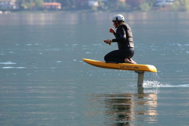 Try Efoil - E-Foil Lesson on Lake Como in Lecco (Beginner) - Certified Instructors