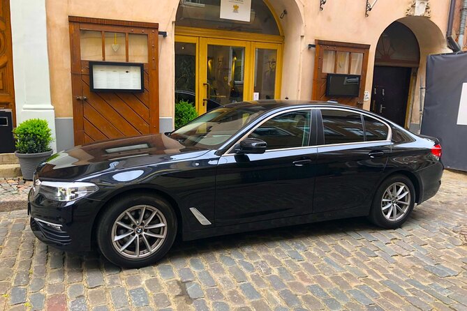 Try Find Your Better Than Us ! Airport Transfer Service in Rome APT-HTL (Fco) - Good To Know