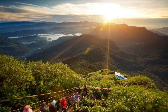 Try Nova Tours Sri Lanka: 15-DAY Private Tour With Driver - Important Travel Information