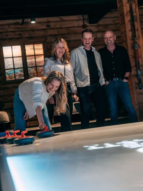 Try Street-curling in Top Bergen Activity Bar! - Good To Know