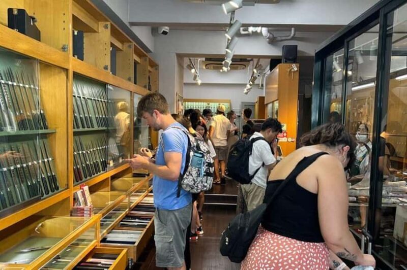 Tsukiji and Asakusa Kappabashi Knife Shop Tour with Guide - Who Is This Tour Best For?
