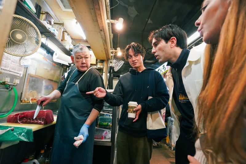 Tsukiji Fish Market Tour: Behind the Scenes & 10 Seafood Tastings - Taste tuna, uni, and ikura