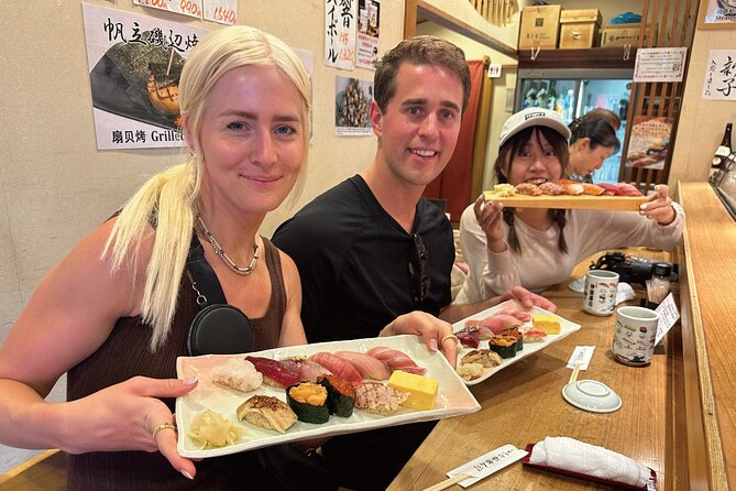 Tsukiji Market Eating Tour, Authentic Sushi & Sake Comparison - Tour Highlights