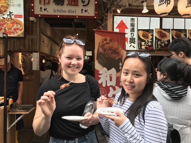 Tsukiji Outer Fish Market Tour and Rolled Sushi Class in Tokyo - Who will enjoy this outing most
