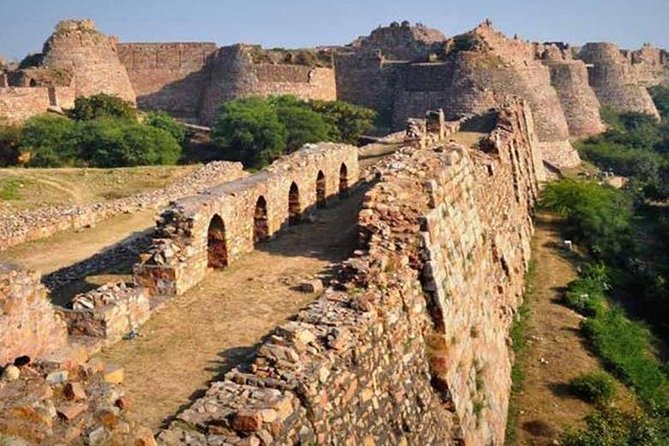 Tughlaqabad Fort Ruins - Architectural Features