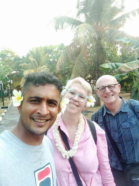 Tuk Colombo City Tour With Food and Drinks - Transportation and Pickup Options
