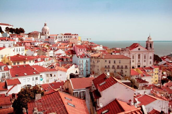 Tuk Tuk All Lisbon 3h - Booking Information