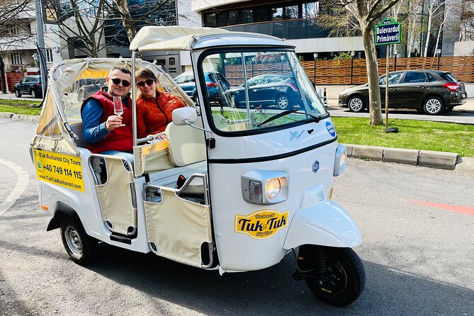 Tuk Tuk Bucharest Romantic Tour - Minibar Included - Tour Highlights