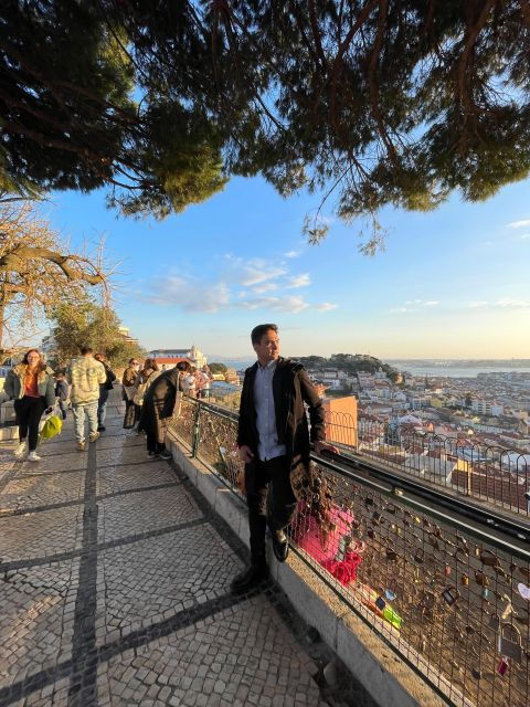Tuk Tuk Feel Lisbon With Viewpoints,Street Art and Old Town - Inclusions