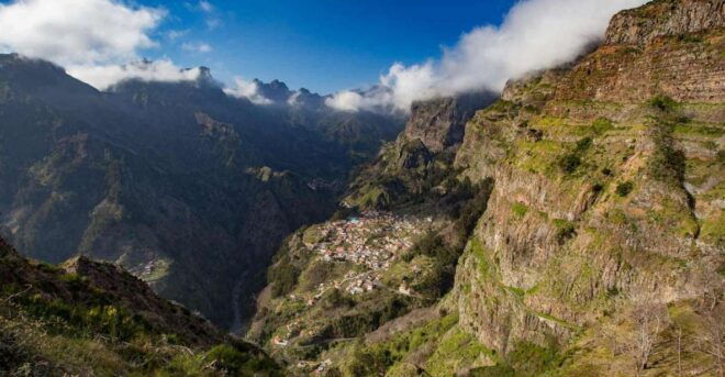 Tuk Tuk Nuns Valley - Madeira Island - Tour Highlights