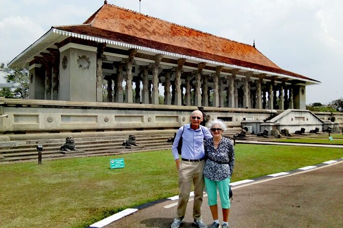 Tuk Tuk Private Safari Tour Exploring Sri Lanka's Capital Colombo - Top Attractions to Visit on the Tuk Tuk Tour