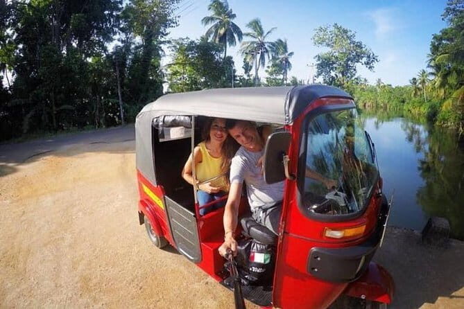 Tuk Tuk Rent In Sri Lanka - The Experience in Detail