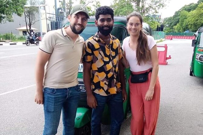 Tuk Tuk Rental in Sri Lanka - Directions for Pickup and Drop-off
