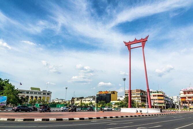 Tuk-tuk Tour Bangkok by Nighttime Sightseeing - Experience the Vibrant Nightlife of Bangkok