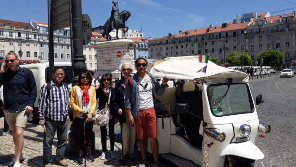 Tuk Tuk Tour Historic Central Lisbon - Frequently Asked Questions